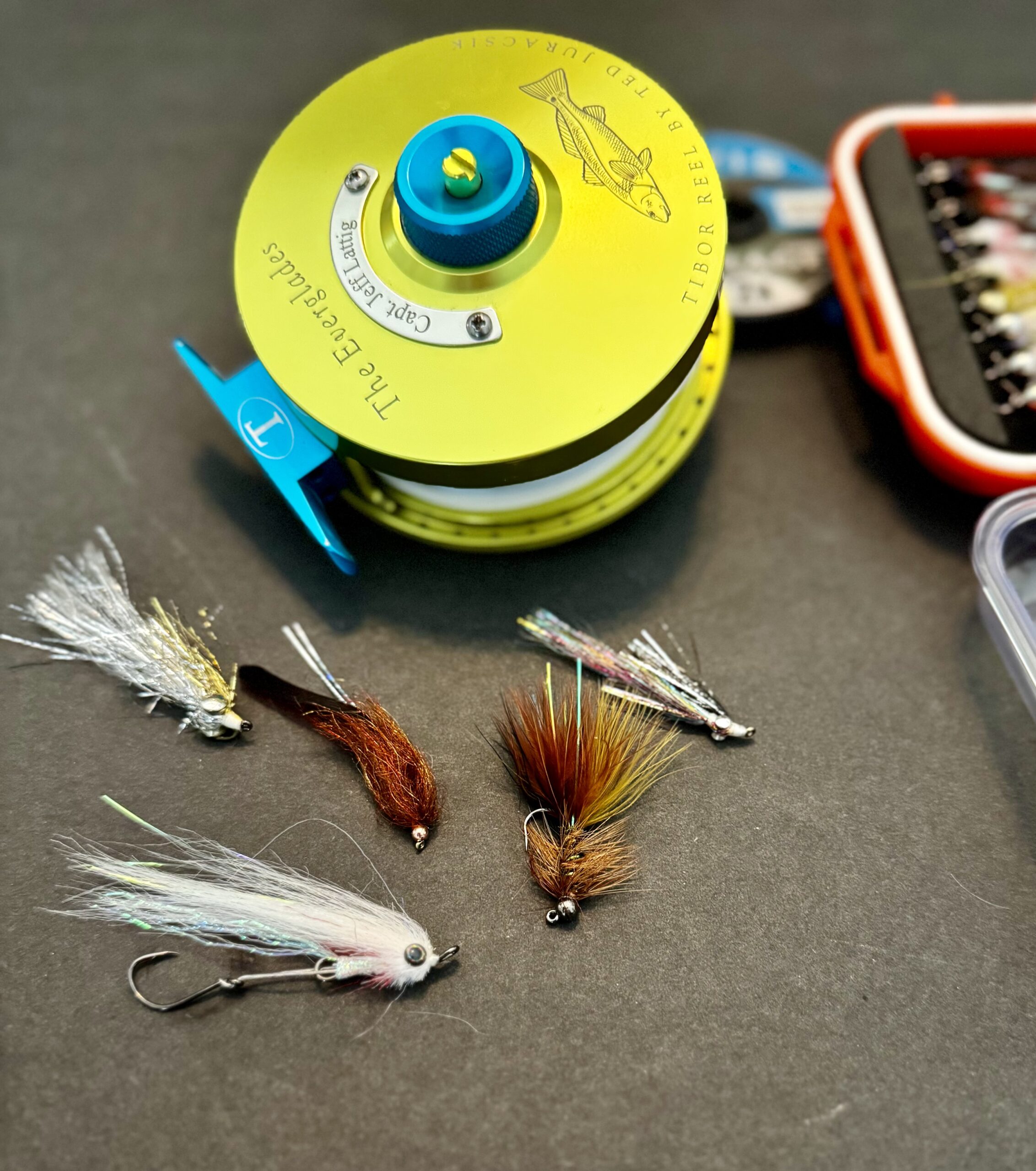 757731_8