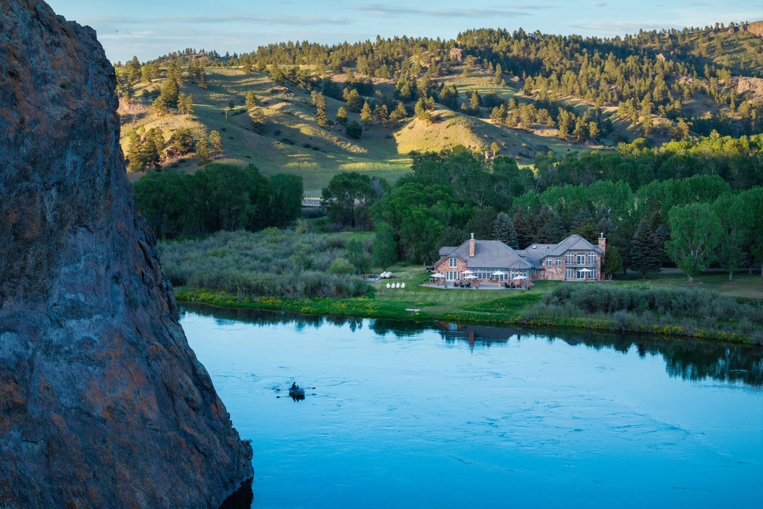 Missouri River Fly Fishing Lodges | Living Water Guide Service